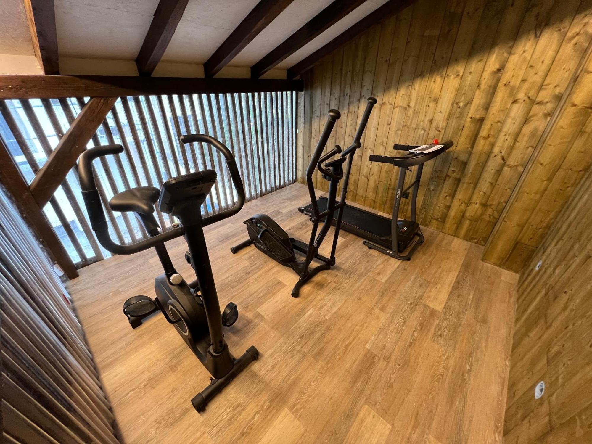 Esprit Jaune - Cosy Studio Salengro - Sauna & Sport Club Mülhausen Exterior foto